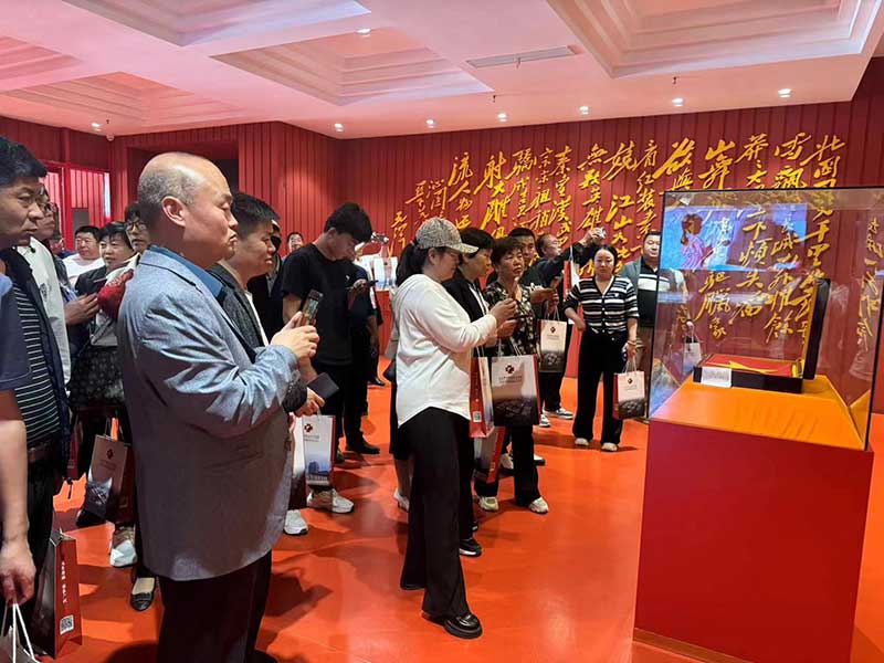 力明学院中职招生火爆|吸引来自全国各地考生及家长来校参观报名